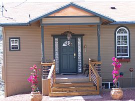 luxurious house in a tourist town in Jerome, AZ