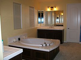 House For Rent in Murrieta, CA (Photo 3 of 6)