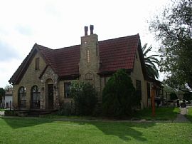 Estate Home in Sinton, TX