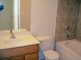Catalpa Gardens Condo in Chicago, IL (Photo 5 of 6)