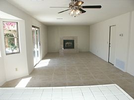 Corner 3 bed 2 bath Plus den w/yard in Palm Springs, CA (Photo 4 of 6)