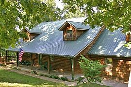 Georgeous Log Home in Mansfield, MO