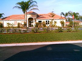 Beautiful Villa in Naples, FL (Photo 2 of 2)