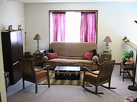 1200.00 - Albertville Twin Home For Rent in Albertville, MN (Photo 3 of 6)