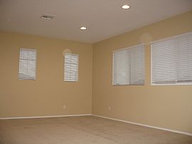 Brand New Mira Loma Home For RenT in Corona, CA (Photo 5 of 6)