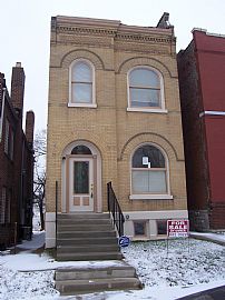 historic single family house in Saint Louis, MO (Photo 4 of 6)