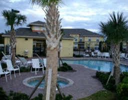 Townhouse in Gated Community in Saint Petersburg, FL (Photo 3 of 6)