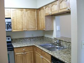 BEAUTIFUL CONDO IN A FABULOUS OASIS  in Altamonte Springs, FL (Photo 5 of 6)