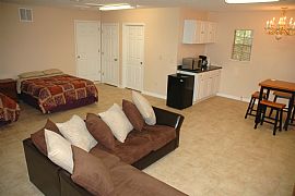 New - Efficiency Unit - Country Setting in Umatilla, FL