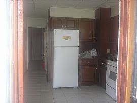 Baltimore County townhouse for rent in Baltimore, MD (Photo 3 of 6)