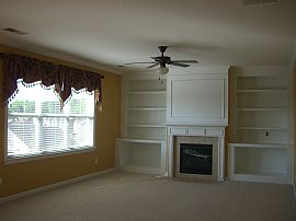 beautiful house for rent in Auburn, GA (Photo 3 of 6)