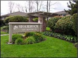 2 BED/1.5BATH COMMUTERS DREAM in Concord, CA