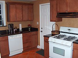 Luxurious Center Hall Colonial in Plainfield, NJ (Photo 6 of 6)