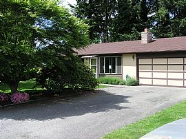 Single Family Home in Marysville, WA