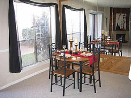 2 BR Garden condo Galveston near beach in Galveston, TX (Photo 3 of 6)