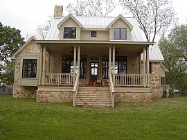 Duckhaven, mansion on Lake McQueeney in New Braunfels, TX
