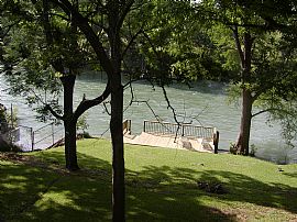 Cabin on the 4th Crossing in Canyon Lake, TX (Photo 6 of 6)