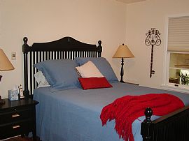 Bougan-Villa and Rose Cottage in New Braunfels, TX (Photo 4 of 6)