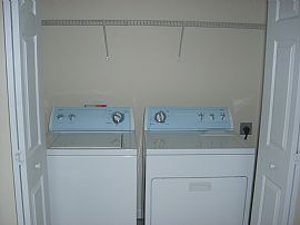 3BR - 3.5 Bath Gated 3 story end unit. in Kennesaw, GA (Photo 5 of 6)