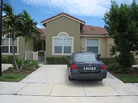 Beautiful townhouse in Homestead, FL