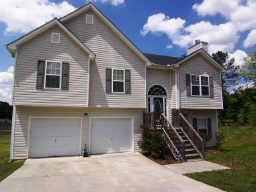 Like New! 4br 3ba home in Douglasville, GA