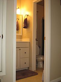 3 BR 1.5 BA TownHome For RENT in Concord, CA (Photo 3 of 3)