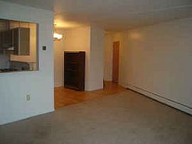 1 2 and 3 bedrooms starting at $650.00 in Anoka, MN (Photo 5 of 5)
