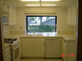 3BDR- 2.5 BATH TOWNHOME IN QUIET AREA in Ontario, CA (Photo 2 of 4)