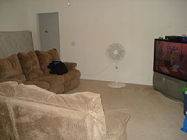 4/2 Lakeland Home in Lakeland, FL (Photo 2 of 4)