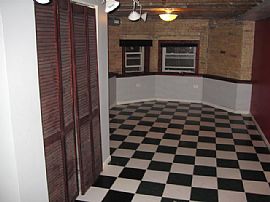 2 Bedroom Logan Square Soft Loft in Chicago, IL (Photo 1 of 5)