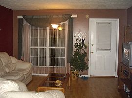 2BR/2BA end unit Townhome in Norcross, GA (Photo 2 of 6)