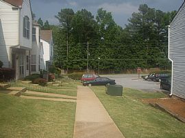 2BR/2BA end unit Townhome in Norcross, GA (Photo 6 of 6)