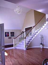 Beautiful House for Rent in Lenexa, KS (Photo 3 of 6)