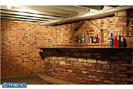 Stunning and Spacious in Langhorne, PA (Photo 4 of 6)