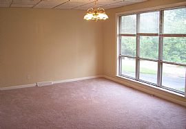 Great location, updated, pets welcome! in Valley Park, MO (Photo 4 of 6)