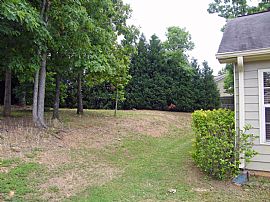 immaculate 3 bedroom,2 bath ranch home in Lawrenceville, GA (Photo 5 of 6)