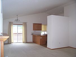 Beautiful Indian Trail Home in Spokane, WA (Photo 4 of 6)