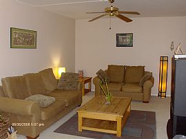 Spacious, Quiet, Roomy Condo in Gaithersburg, MD (Photo 4 of 6)