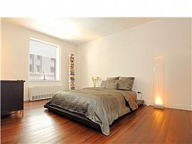 Designer Condo/Luxury Doorman Bldg  in New York, NY (Photo 3 of 6)