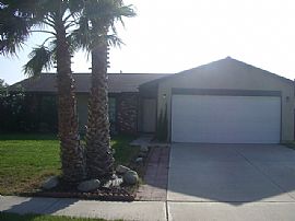 Gorgeous 4Bed/2Bath in Fontana, CA