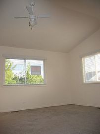 3BR, 2.5 BA, 2 Car Garage, 204 Schools,  in Naperville, IL (Photo 3 of 4)