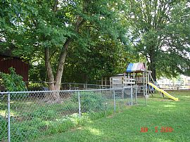 Beautiful brick home in quiet community in Hueytown, AL (Photo 2 of 4)