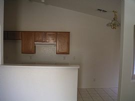 3bd/2ba + Den in Mesa, AZ (Photo 1 of 4)