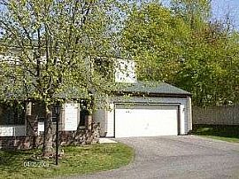 Best spot in complex for rent in Oxford, MI