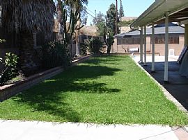 3 bed 2 bath with jacuzzi in Costa Mesa, CA (Photo 2 of 6)