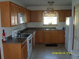 Beautiful 3 bedroom, 2 bathroom HOUSE FO in Gulfport, MS (Photo 3 of 6)