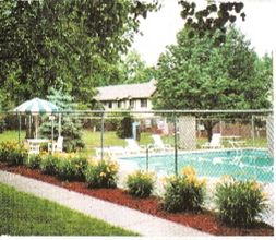 HUGE Designer Two Bedroom Apartment   in Toledo, OH