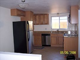 Adorable Remodeled Home for Rent  in Rancho Cordova, CA (Photo 3 of 6)