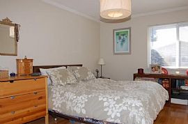 1,200/Month Updated Condo  in Des Plaines, IL (Photo 4 of 5)