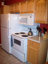 Loveley 2bd condo with large basement!! in Clinton Township, MI (Photo 3 of 6)